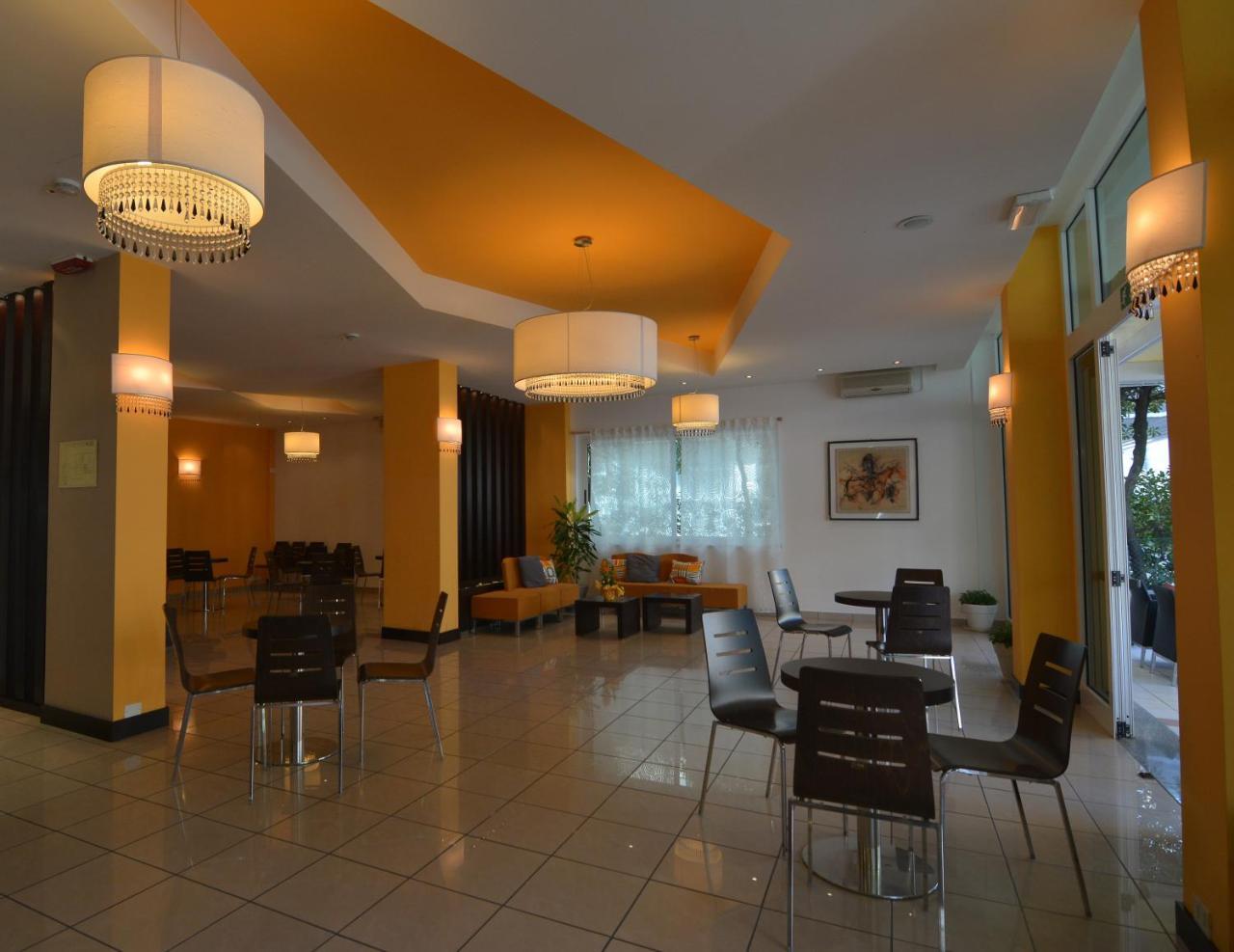 Hotel Orly Cesenatico Ngoại thất bức ảnh
