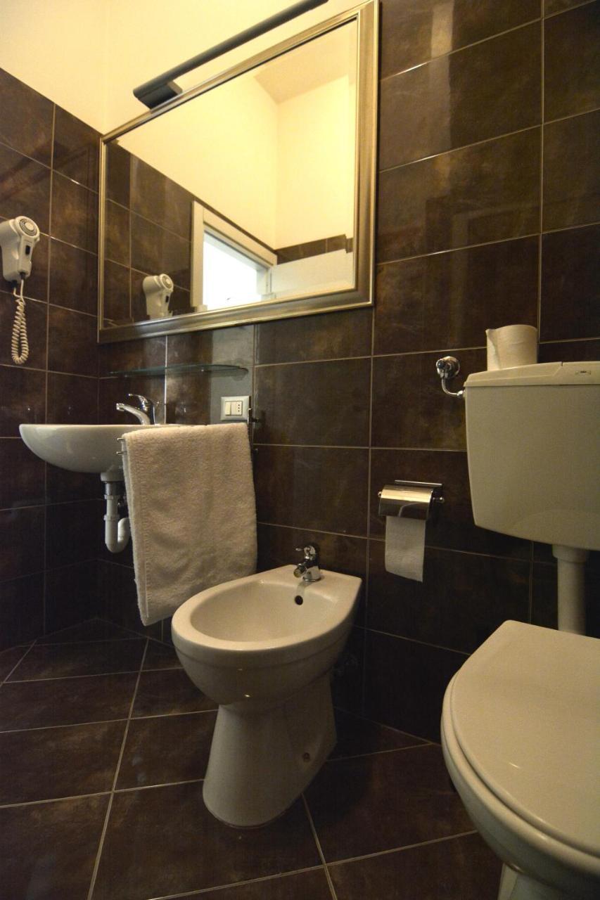 Hotel Orly Cesenatico Ngoại thất bức ảnh