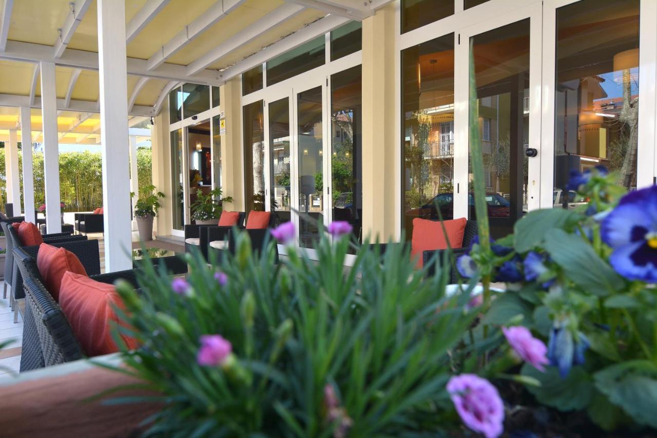 Hotel Orly Cesenatico Ngoại thất bức ảnh