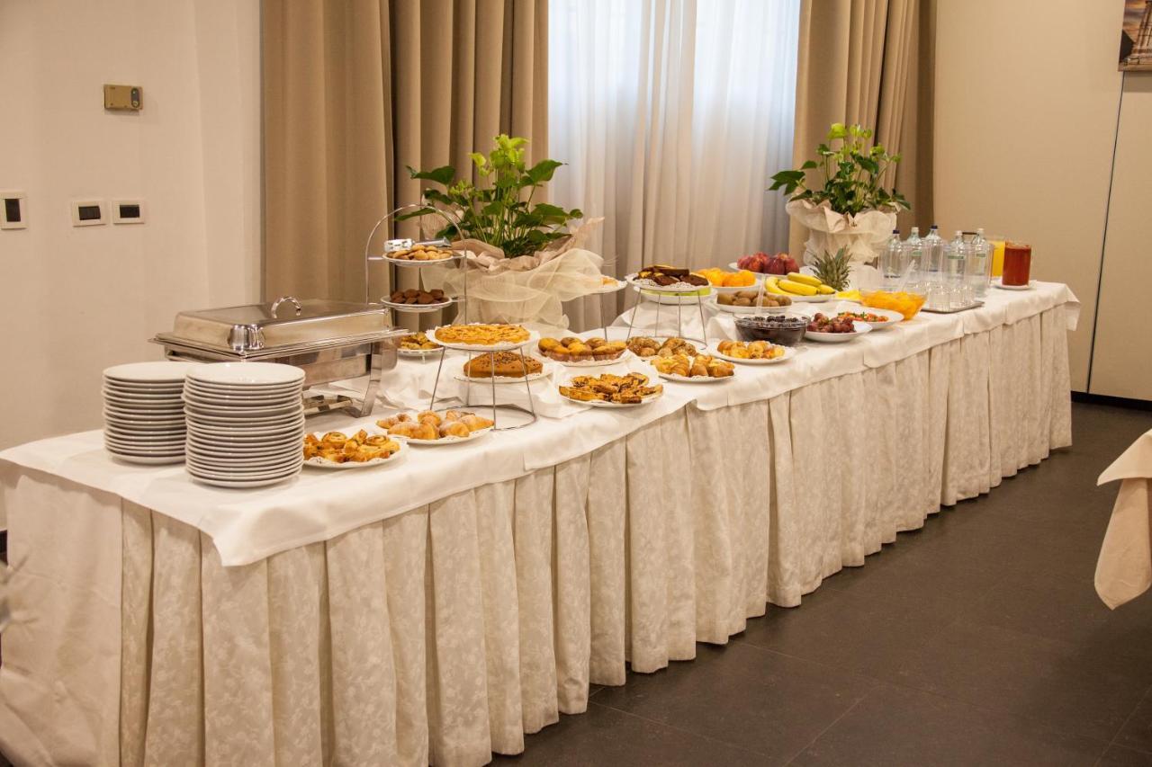 Hotel Orly Cesenatico Ngoại thất bức ảnh